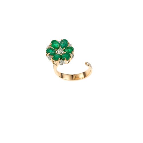 Emerald flower shaped rose gold ring